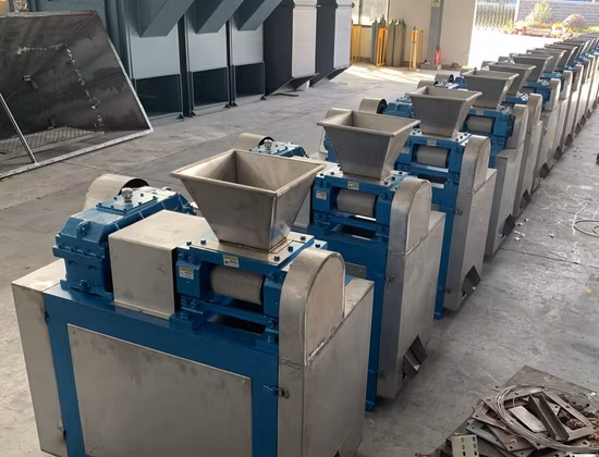 Urea granulation process machine /extruder machine